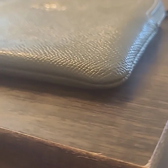 Coach Green Wristlet - Picture 2 of 5